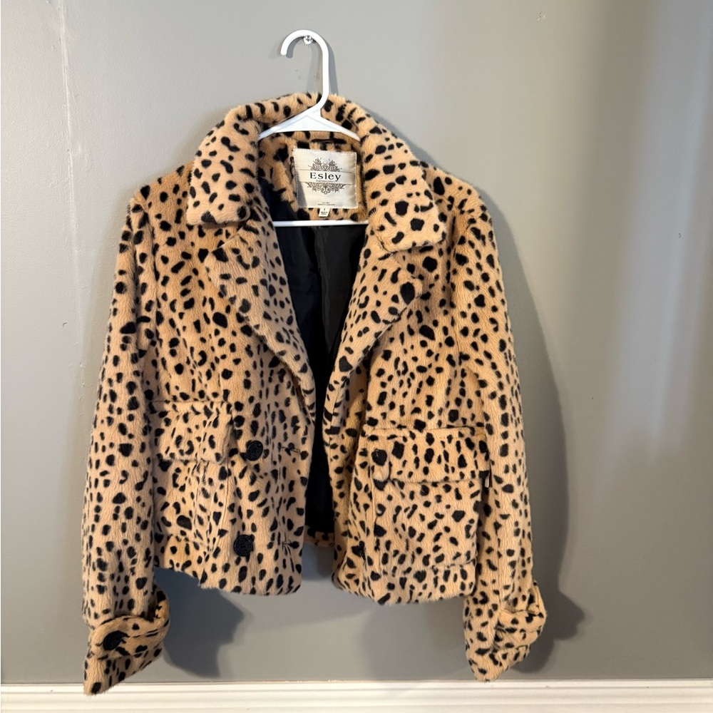 Esley Women's Leopard Print Jacket